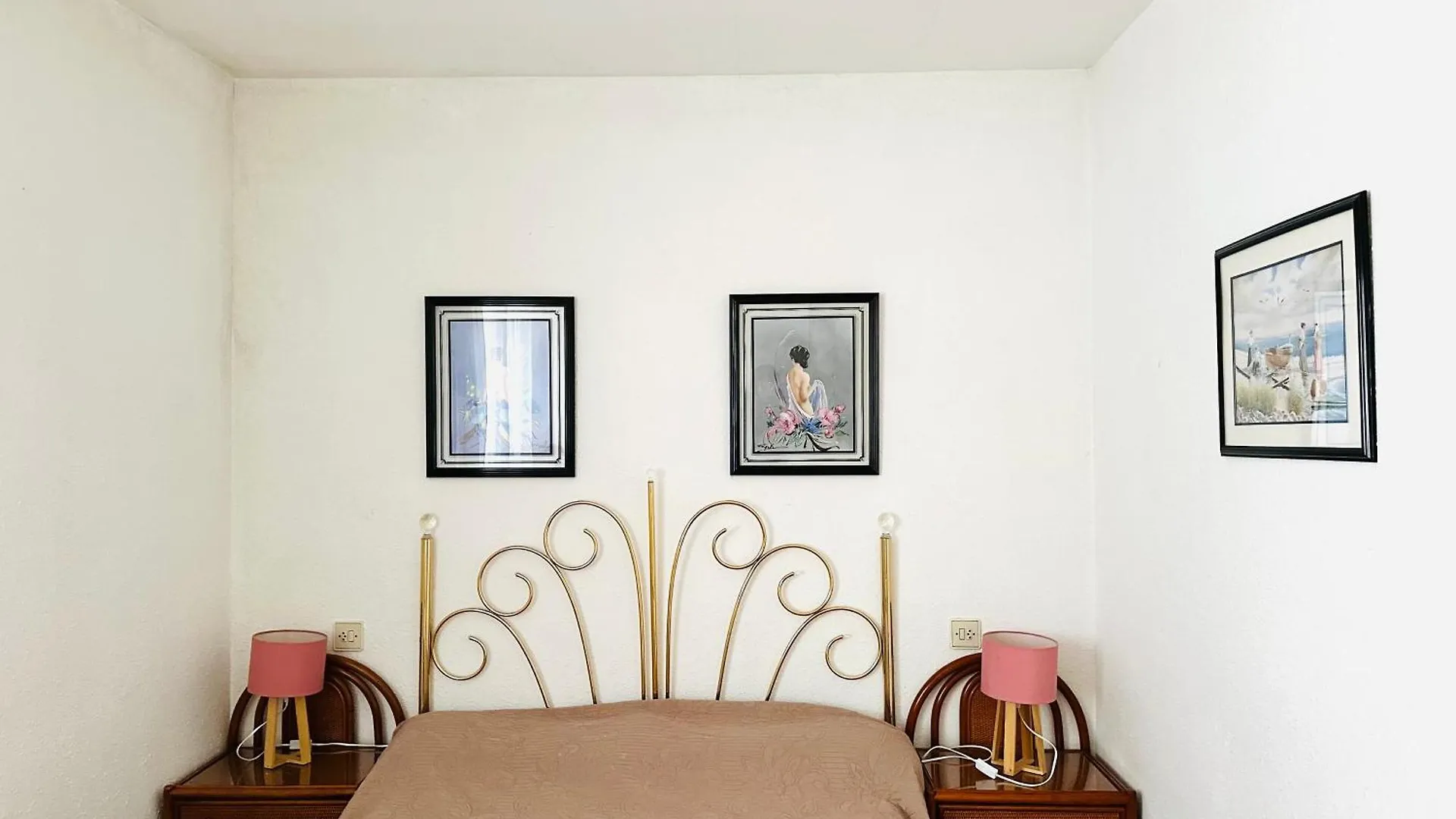 Global Immo 3278 Platja Apartment Roses Spain